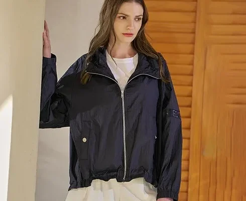 미리주문필수!! 24SS 최신상 트렌디한 디자인의 썸머 슬리브리스 재킷 모르간 썸머 슬리브리스 재킷 지금 구매하세요